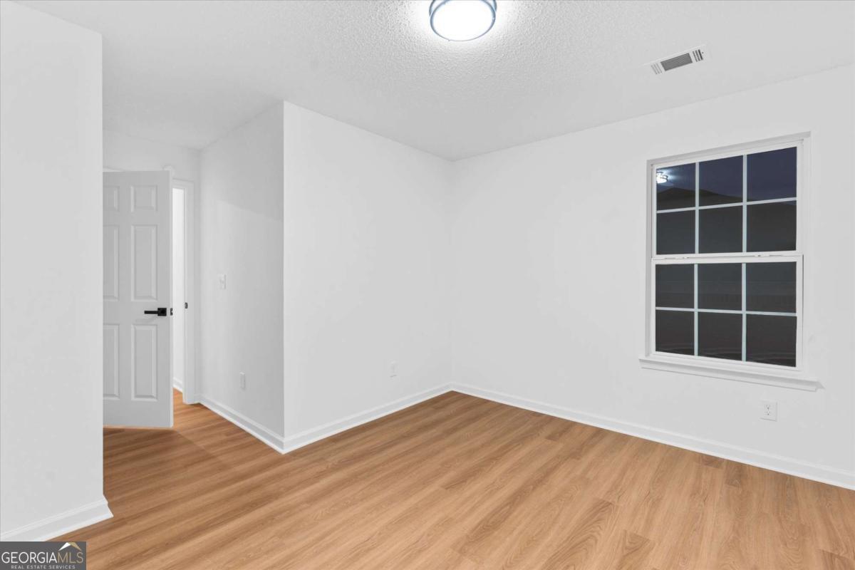 10322 Deep Creek Cv