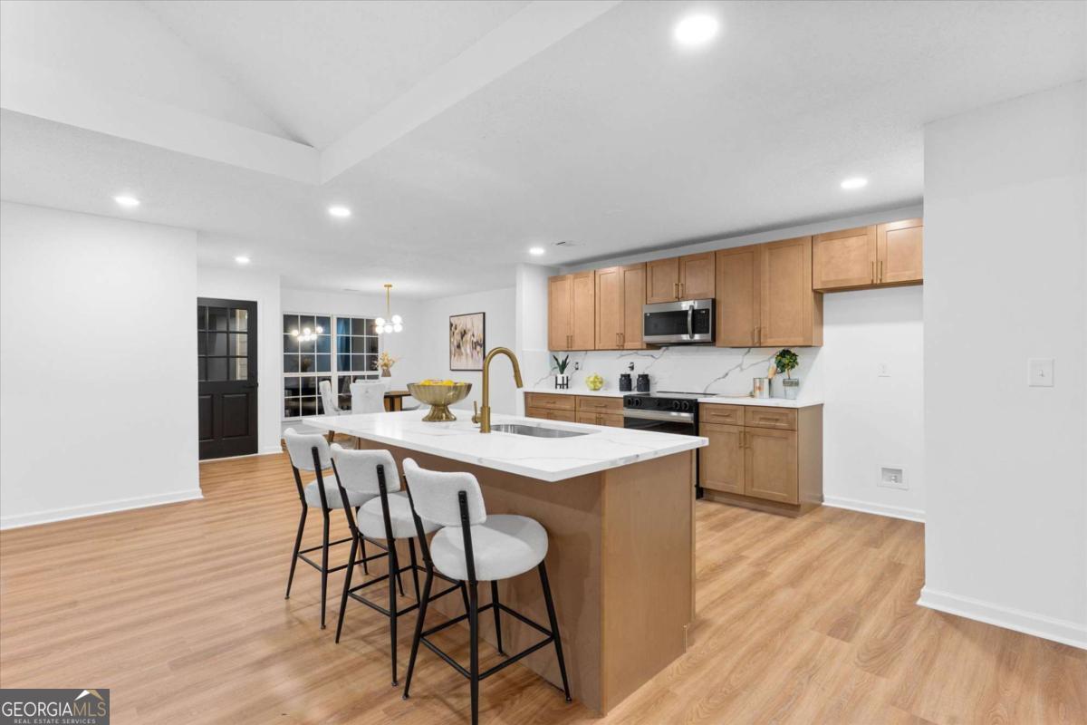 10322 Deep Creek Cv