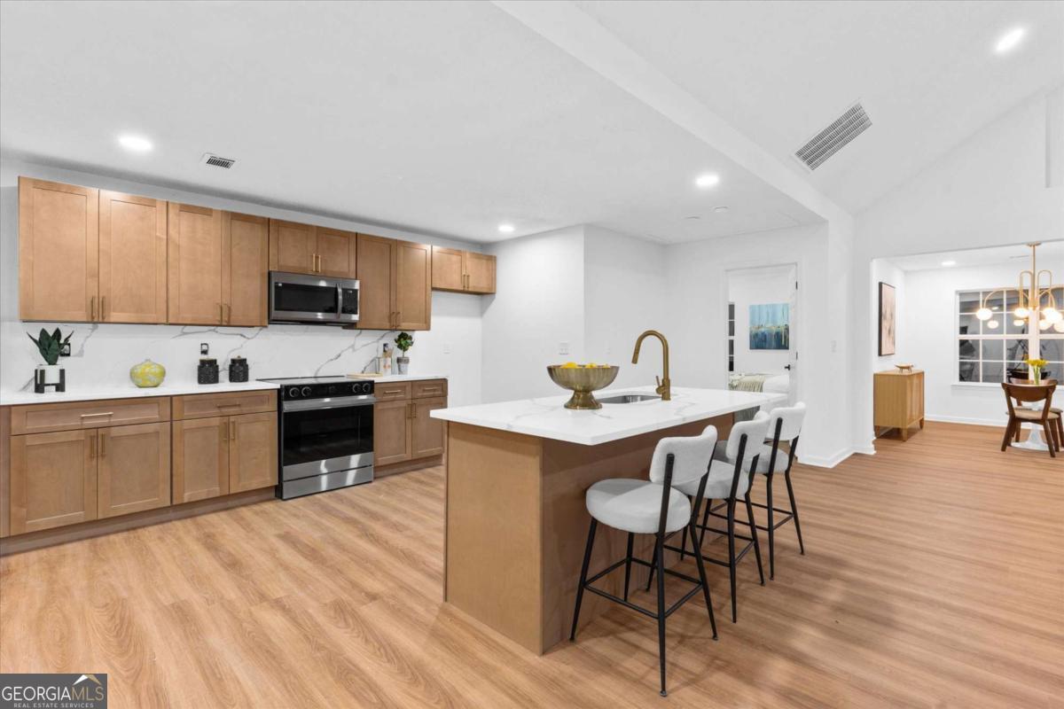 10322 Deep Creek Cv