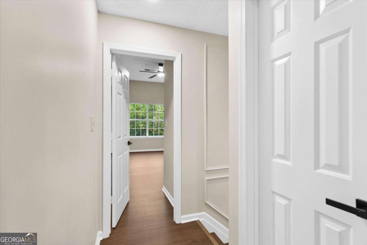 3897 Creek Shoals Ln