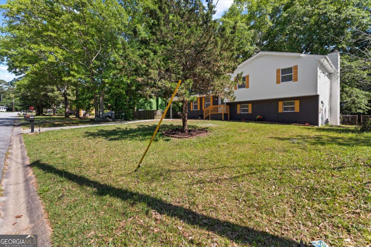 182 Slicky Rock Ct