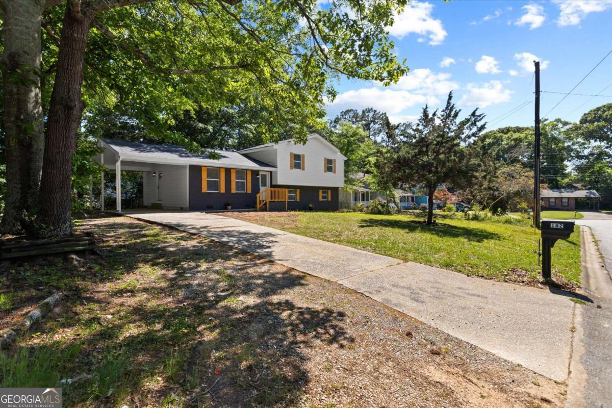 182 Slicky Rock Ct