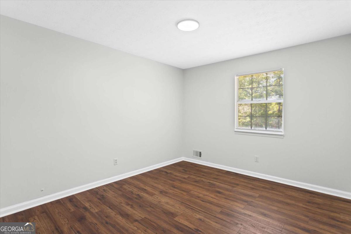 182 Slicky Rock Ct