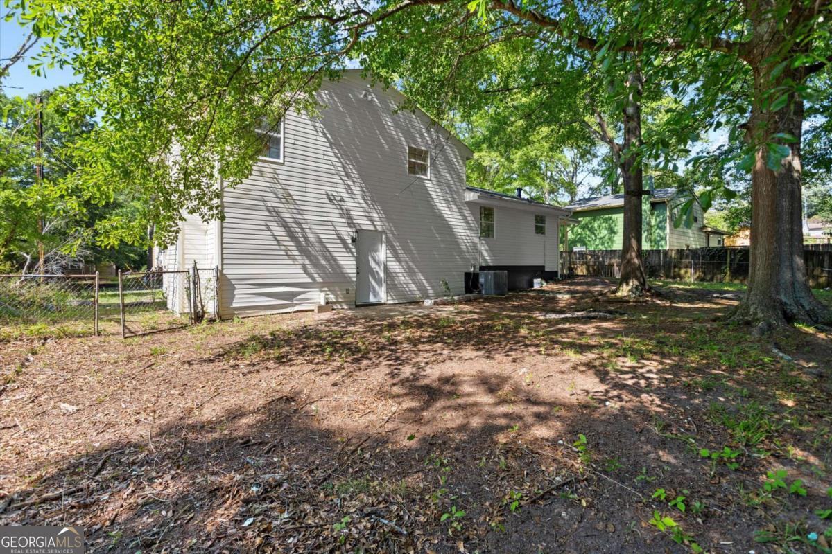 182 Slicky Rock Ct