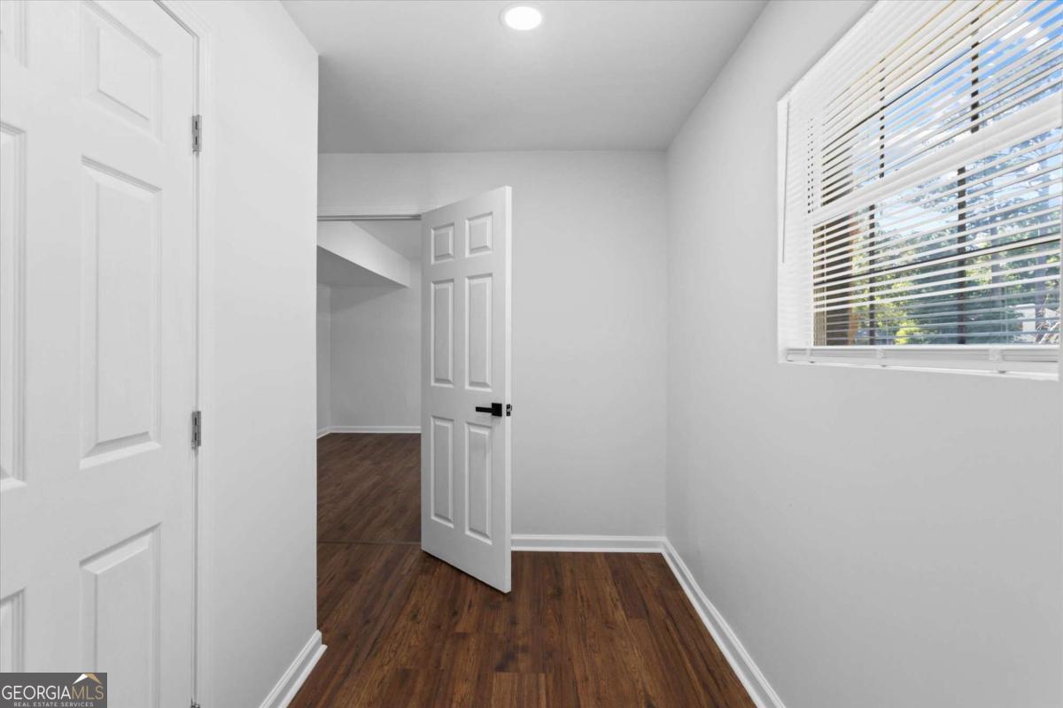 182 Slicky Rock Ct