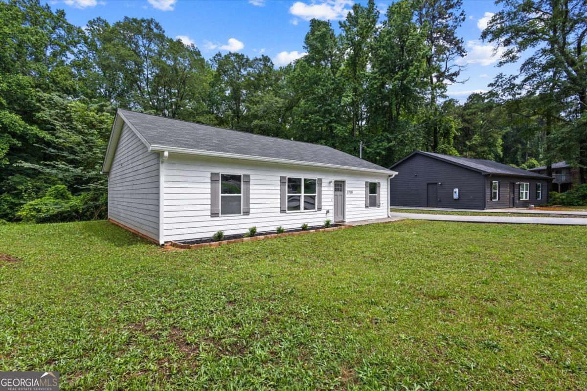3730 Clearwater Dr