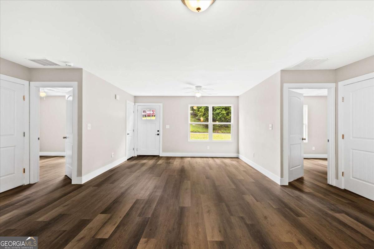 3730 Clearwater Dr
