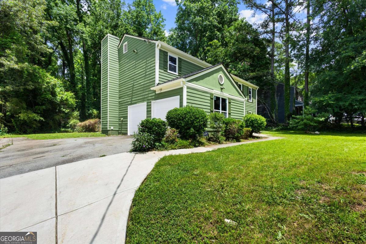4656 Keighley Dr