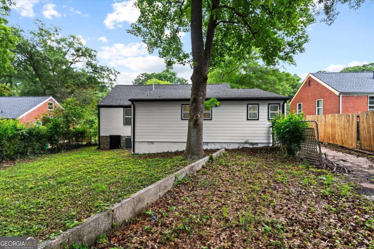 1939 Willa Dr