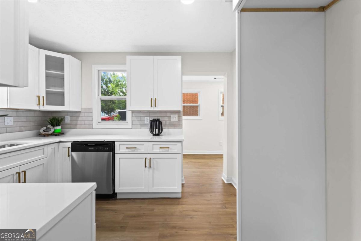 1939 Willa Dr