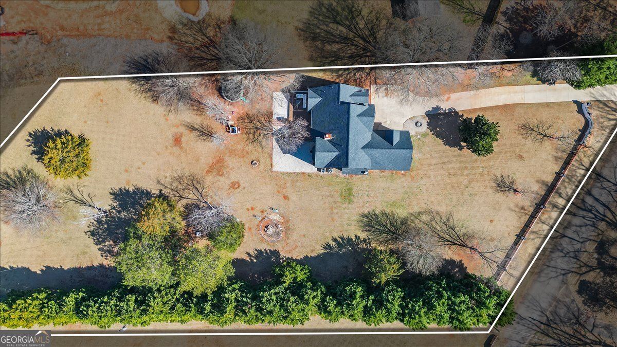 3955 Pucketts Road