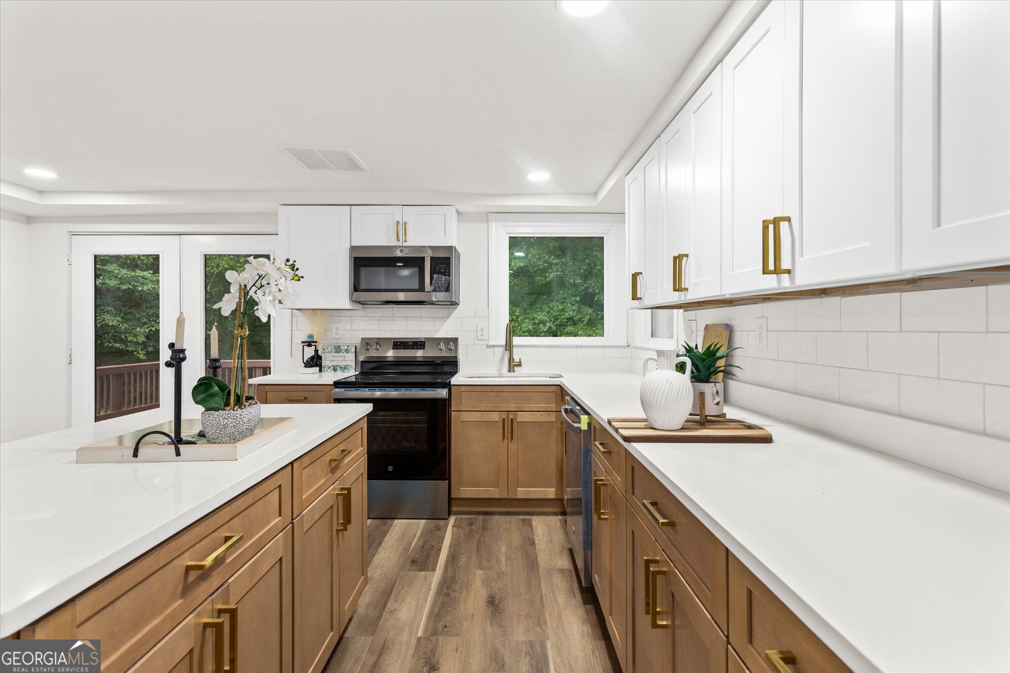 4531 Riverwood Cir