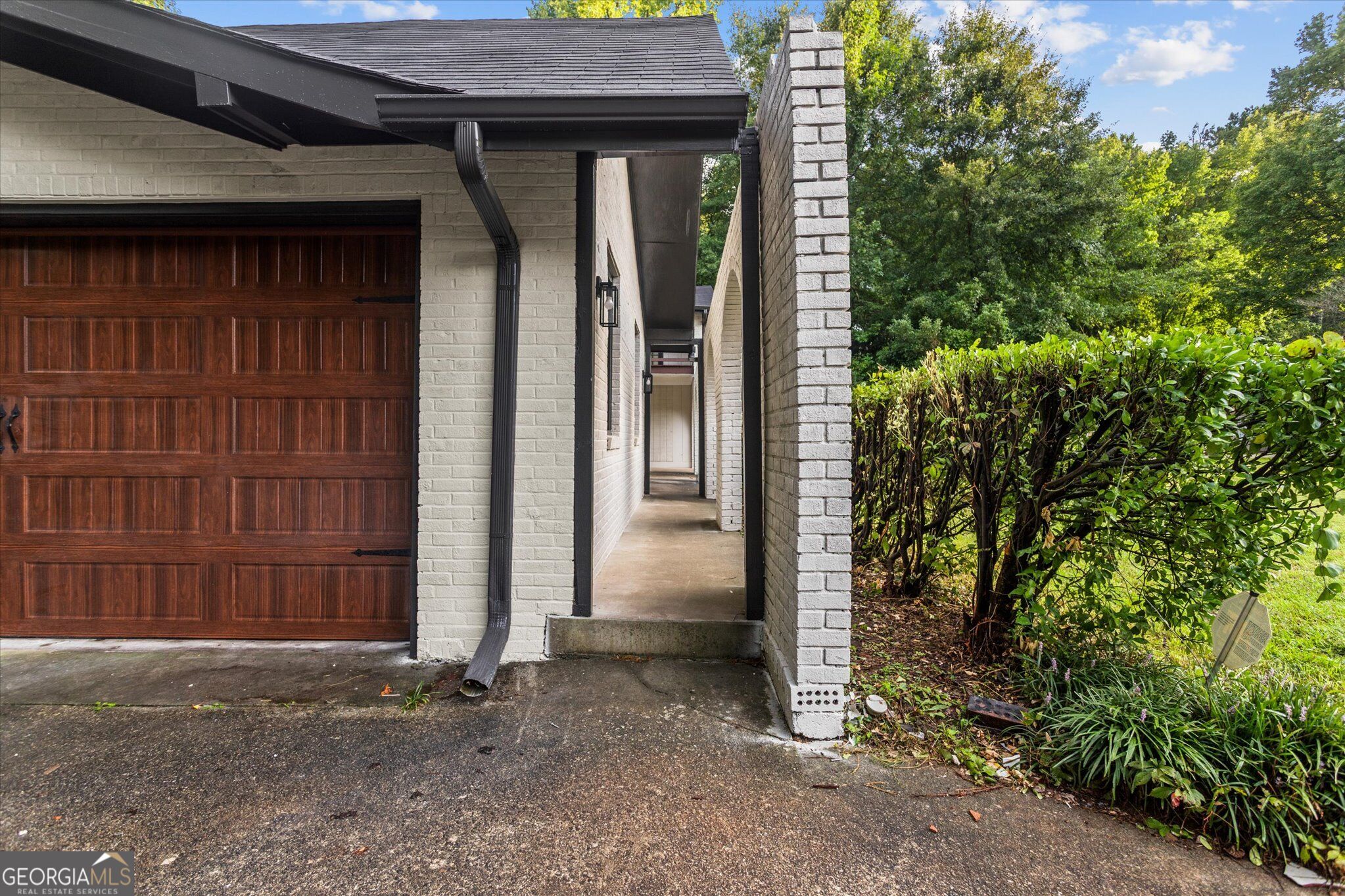 4531 Riverwood Cir