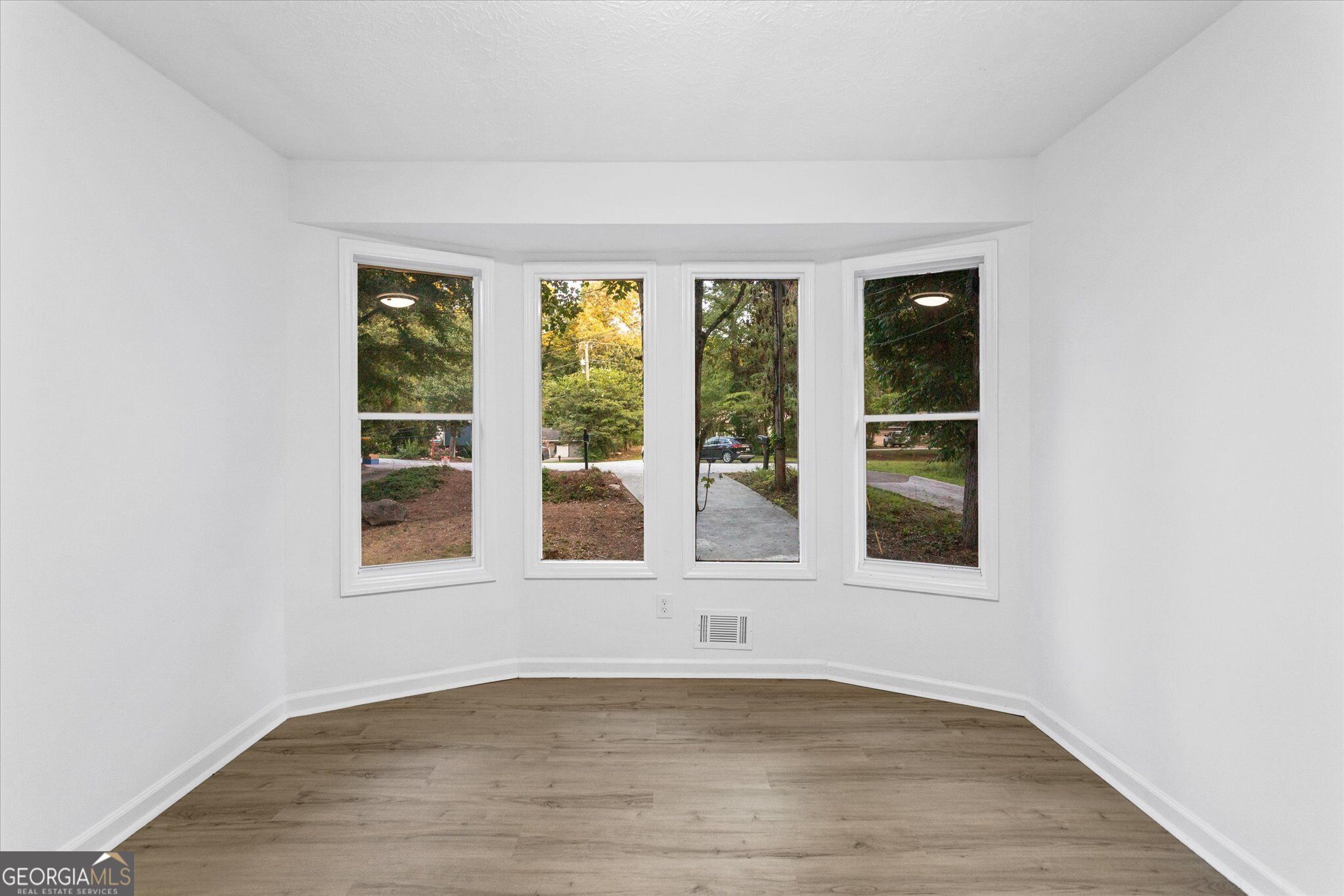 3044 Jami Ct