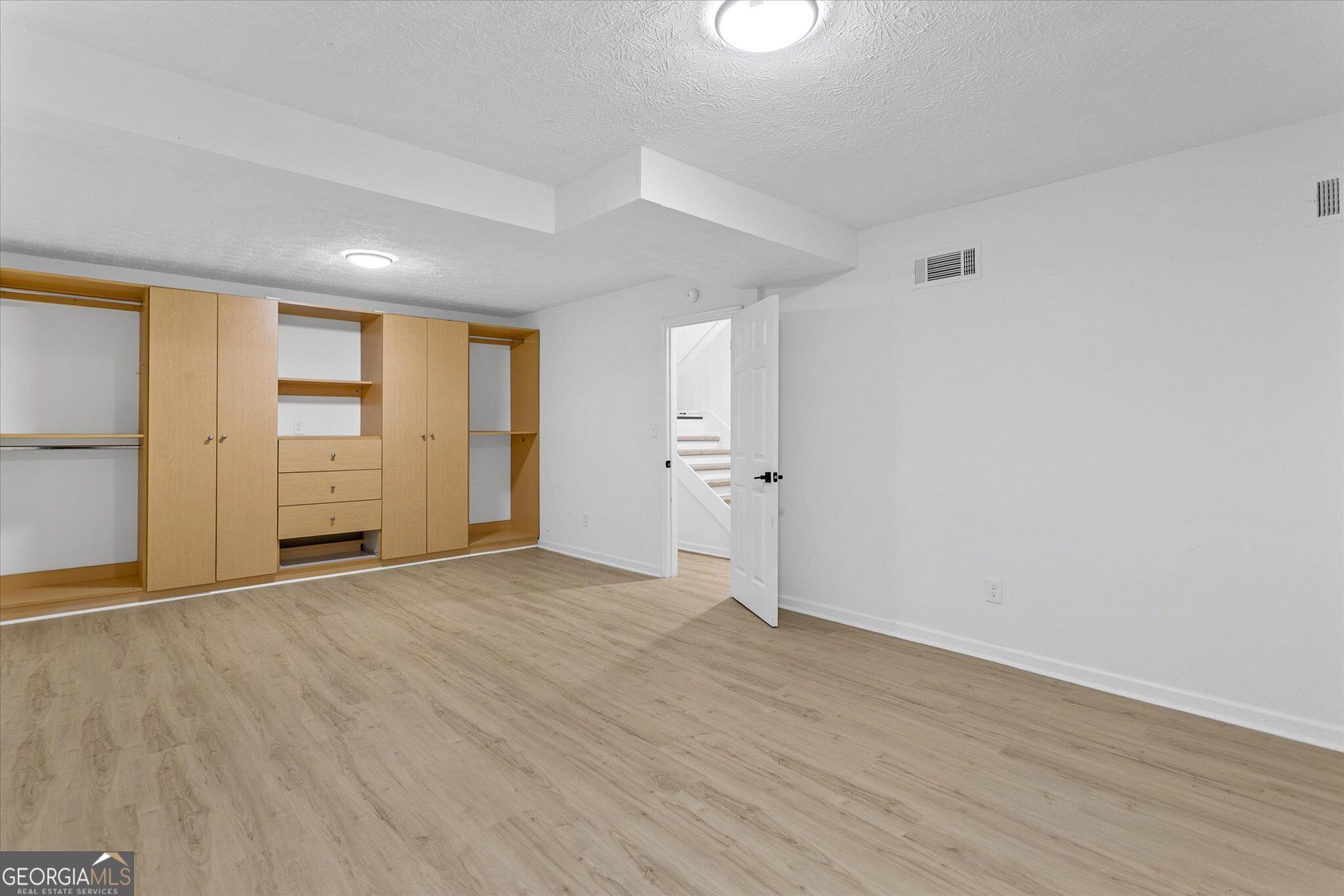 3044 Jami Ct