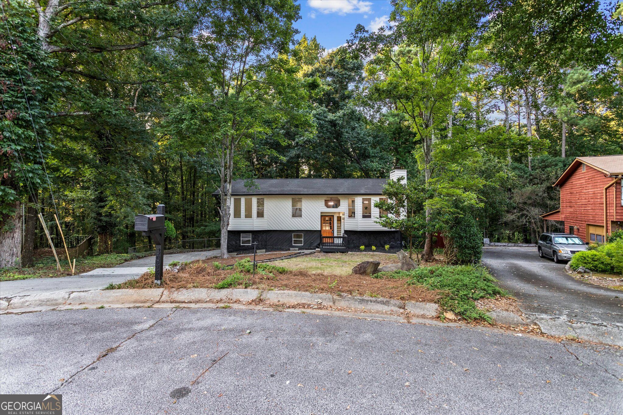 3044 Jami Ct