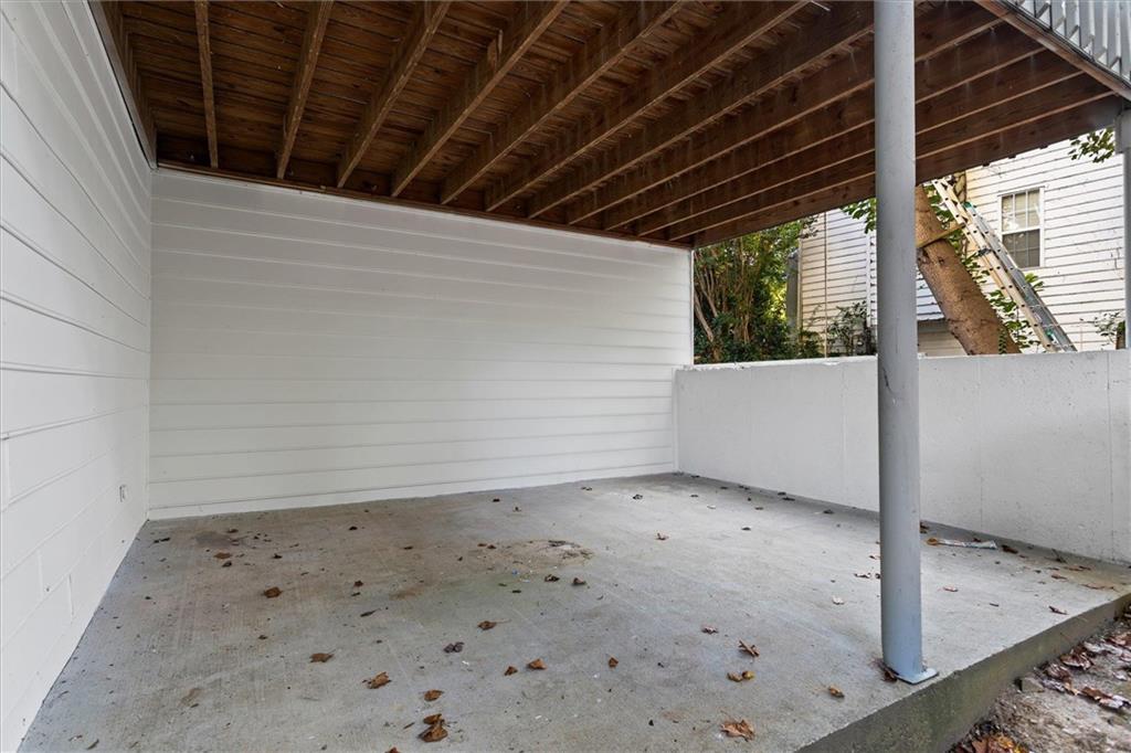 1472 Chapel Hill Lane