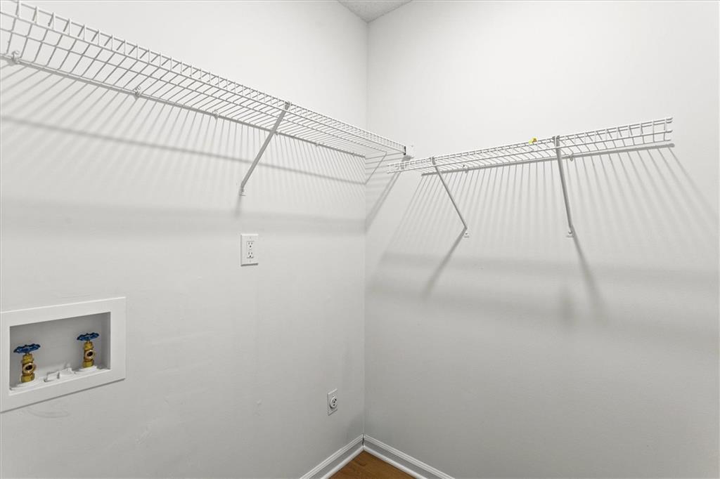 1472 Chapel Hill Lane