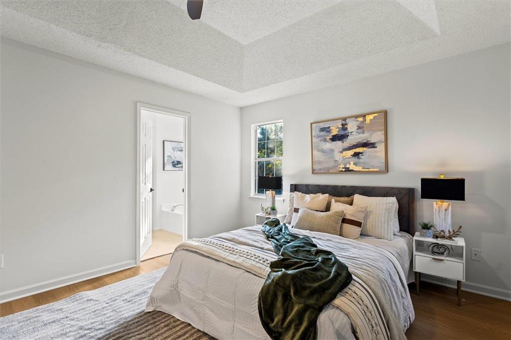 1472 Chapel Hill Lane