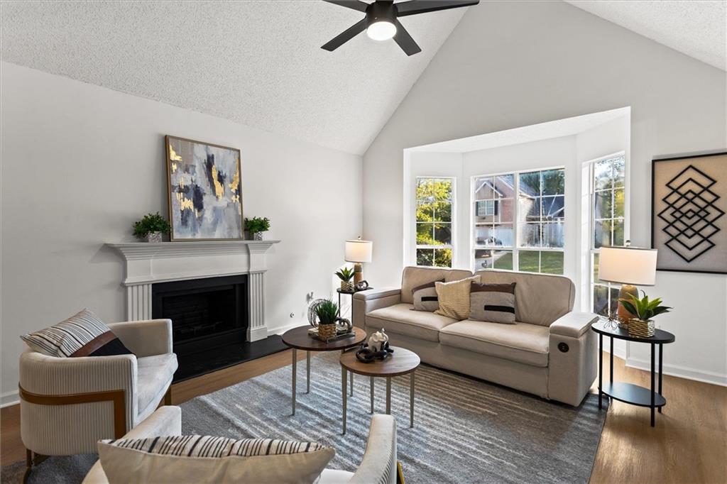 1472 Chapel Hill Lane