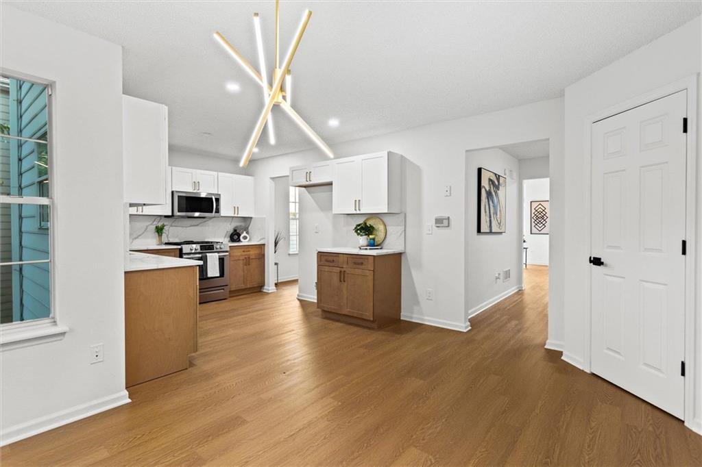 1472 Chapel Hill Lane