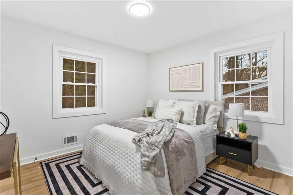 1891 Valley Ridge Dr SW