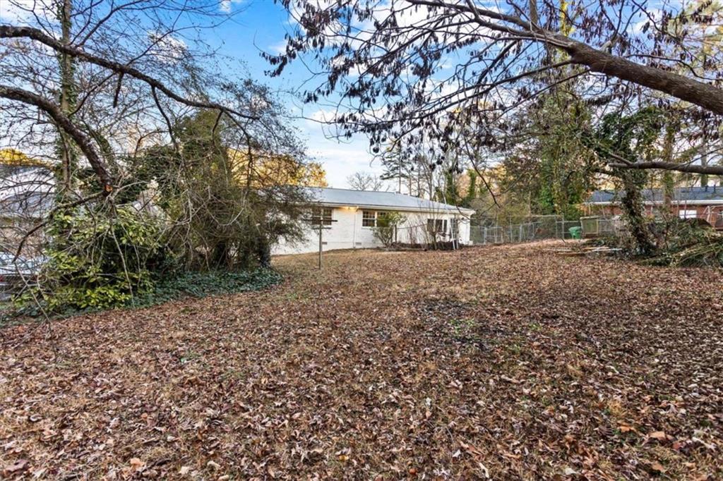 1891 Valley Ridge Dr SW