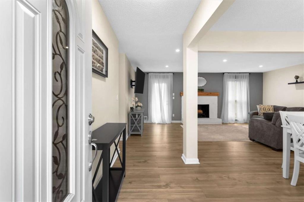 1785 Woodhaven Terrace