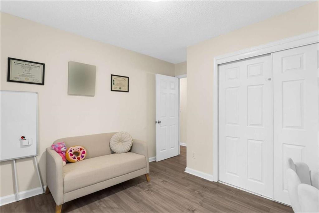 1785 Woodhaven Terrace