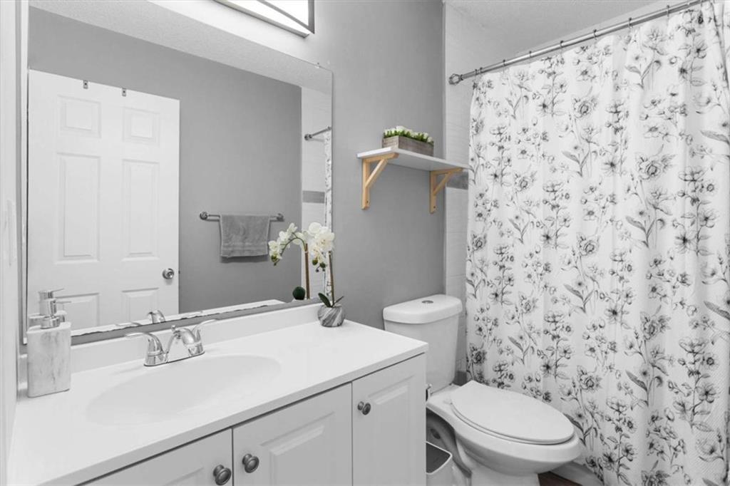 1785 Woodhaven Terrace