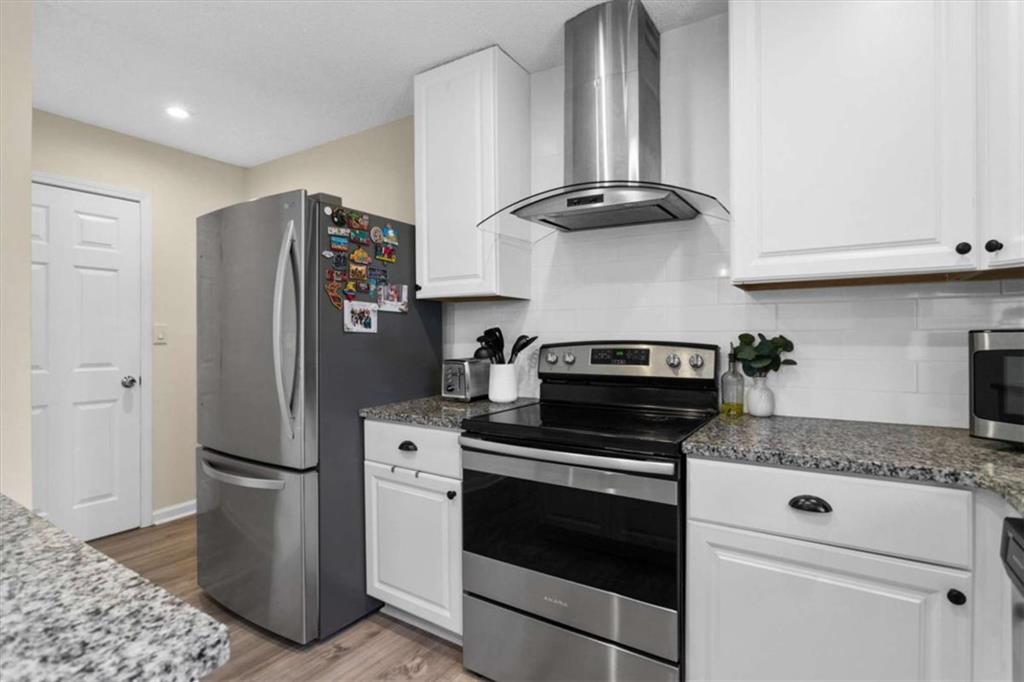 1785 Woodhaven Terrace