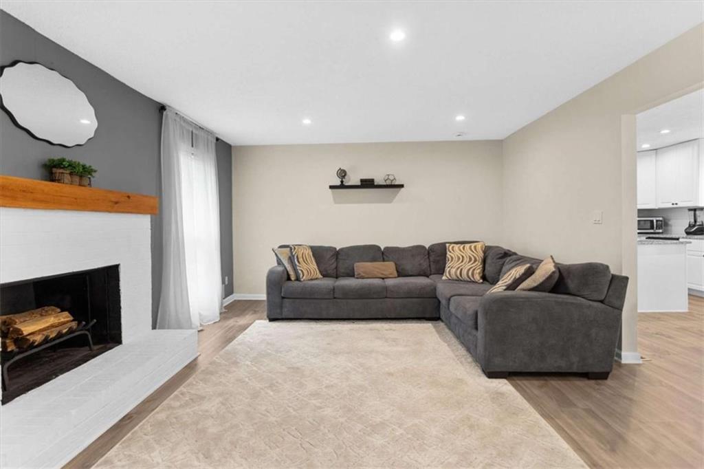 1785 Woodhaven Terrace