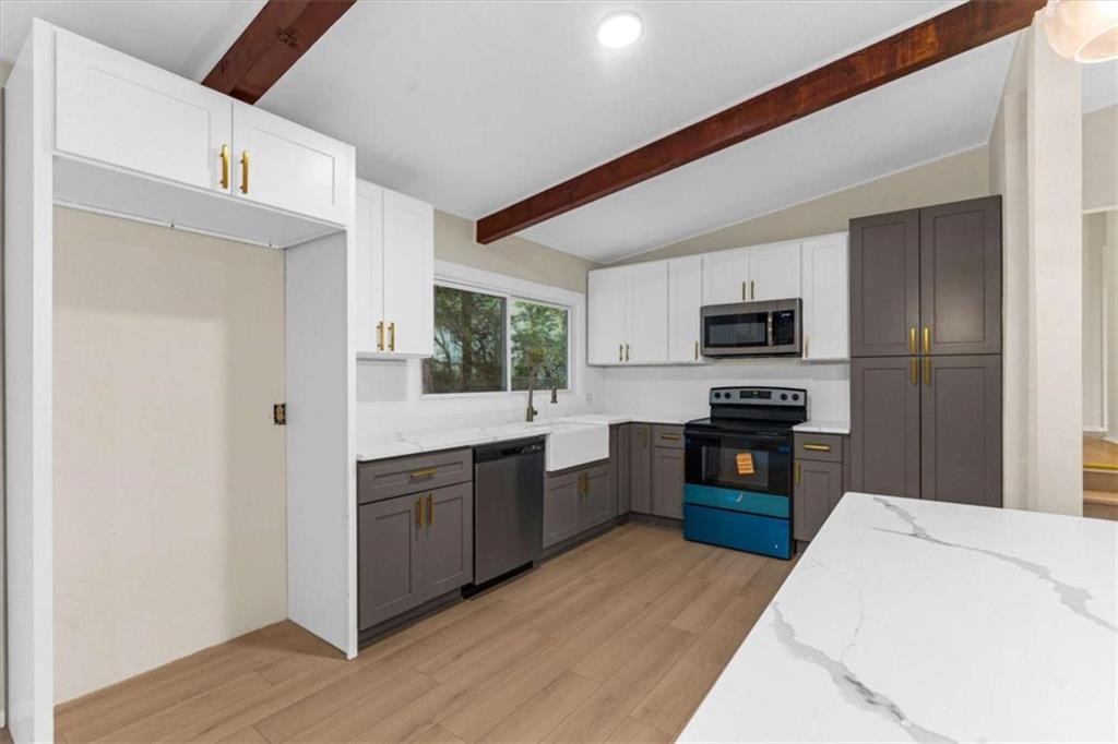 1796 E Atlanta Road E