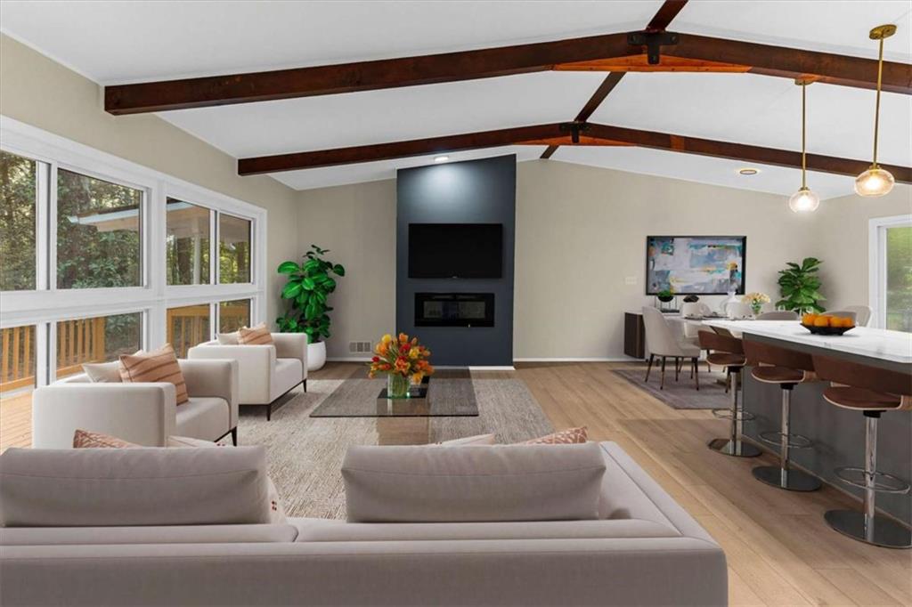 1796 E Atlanta Road E