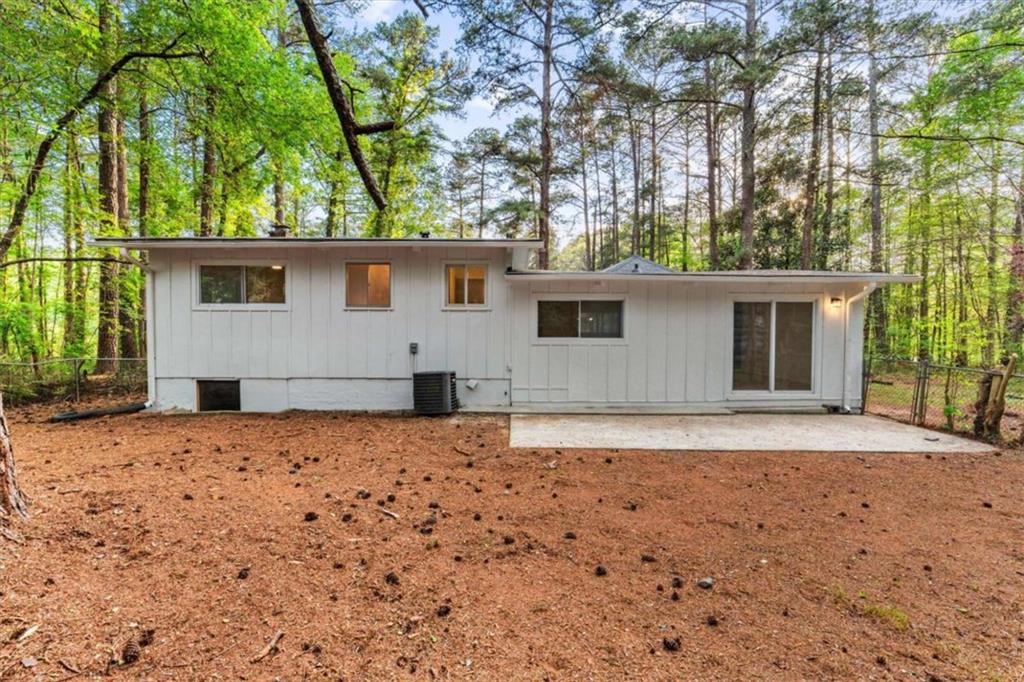 1796 E Atlanta Road E