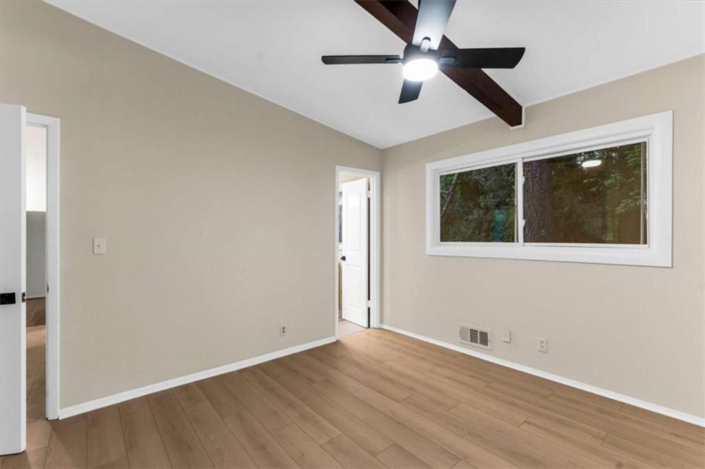 1796 E Atlanta Road E