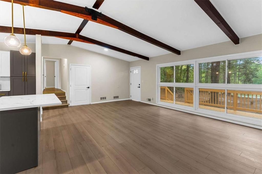 1796 E Atlanta Road E