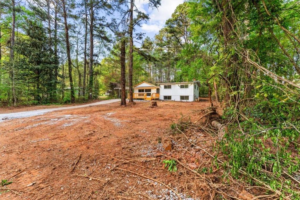 1796 E Atlanta Road E