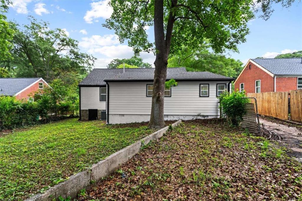 1939 Willa Dr