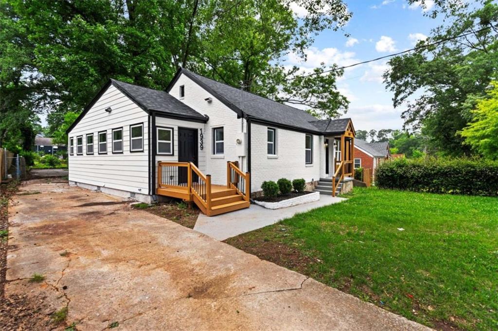 1939 Willa Dr