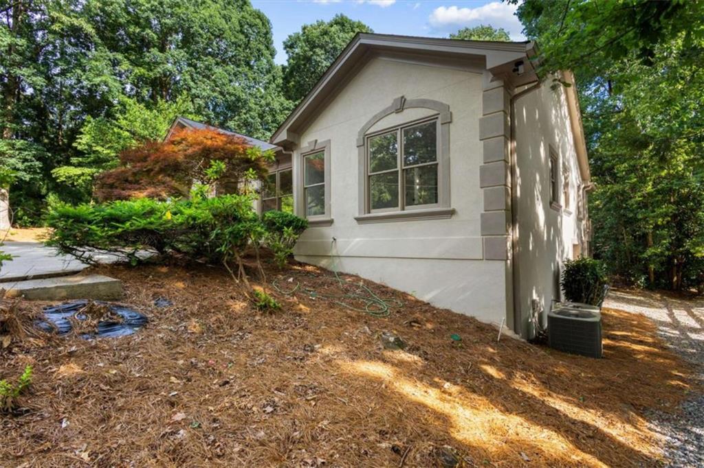 8920 Huntcliff Trce