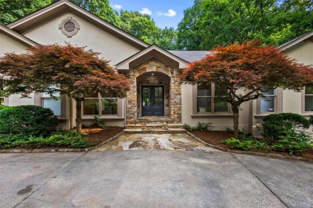 8920 Huntcliff Trce