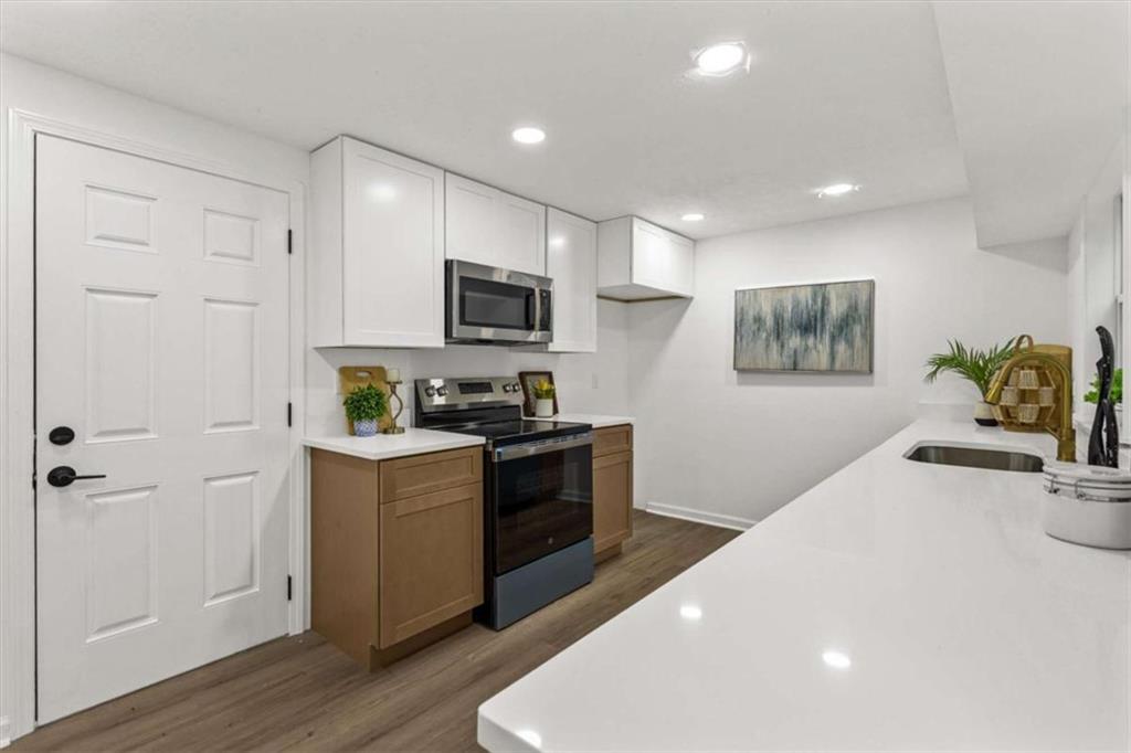 4121 Partridge Dr
