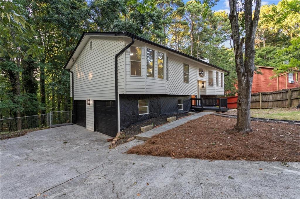 3044 Jami Ct