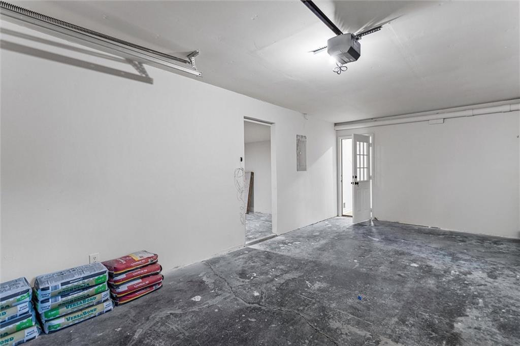 3044 Jami Ct