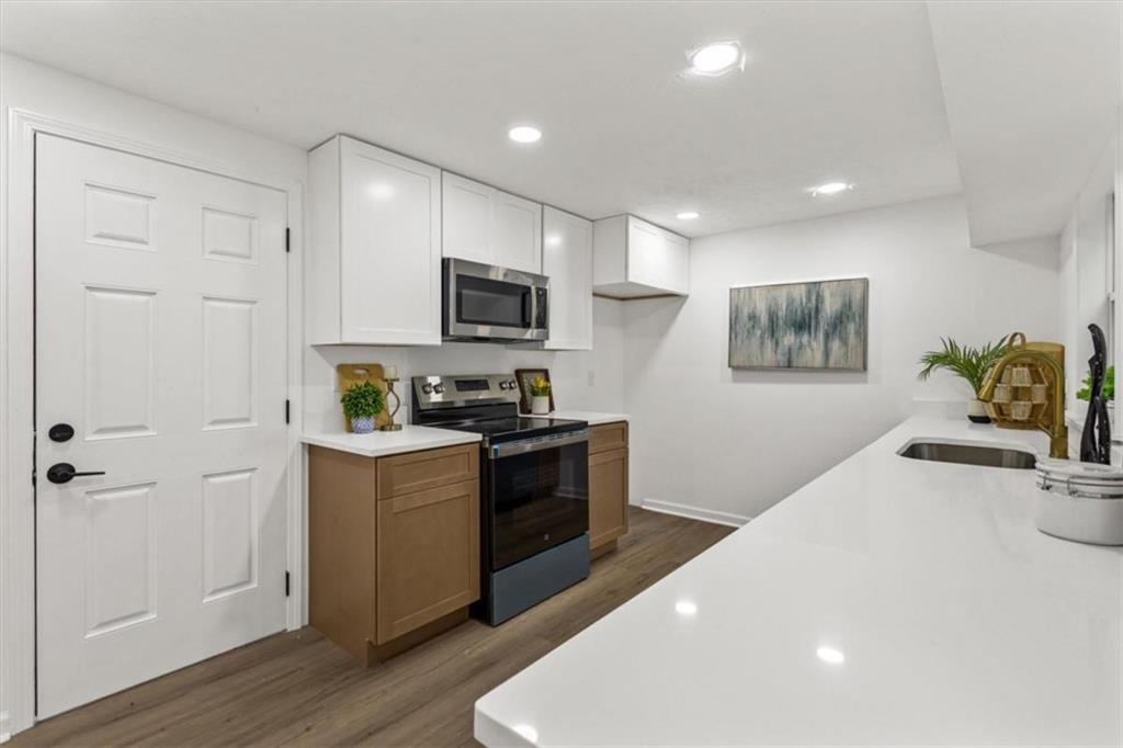 4121 Partridge Dr