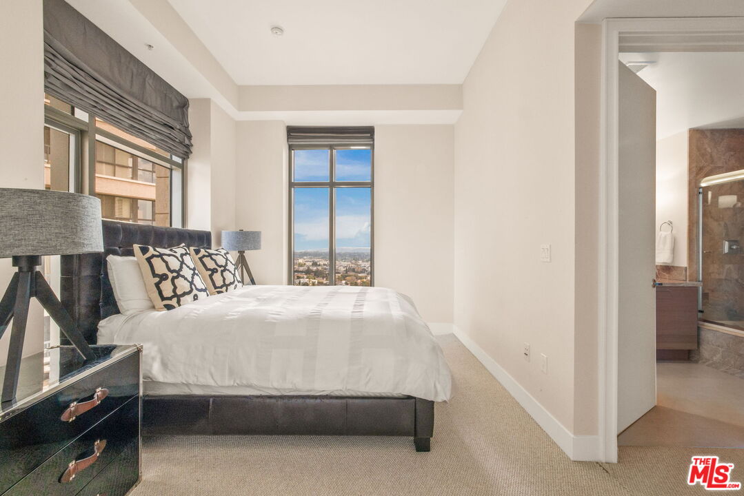 10776 Wilshire Blvd Unit: 1001
