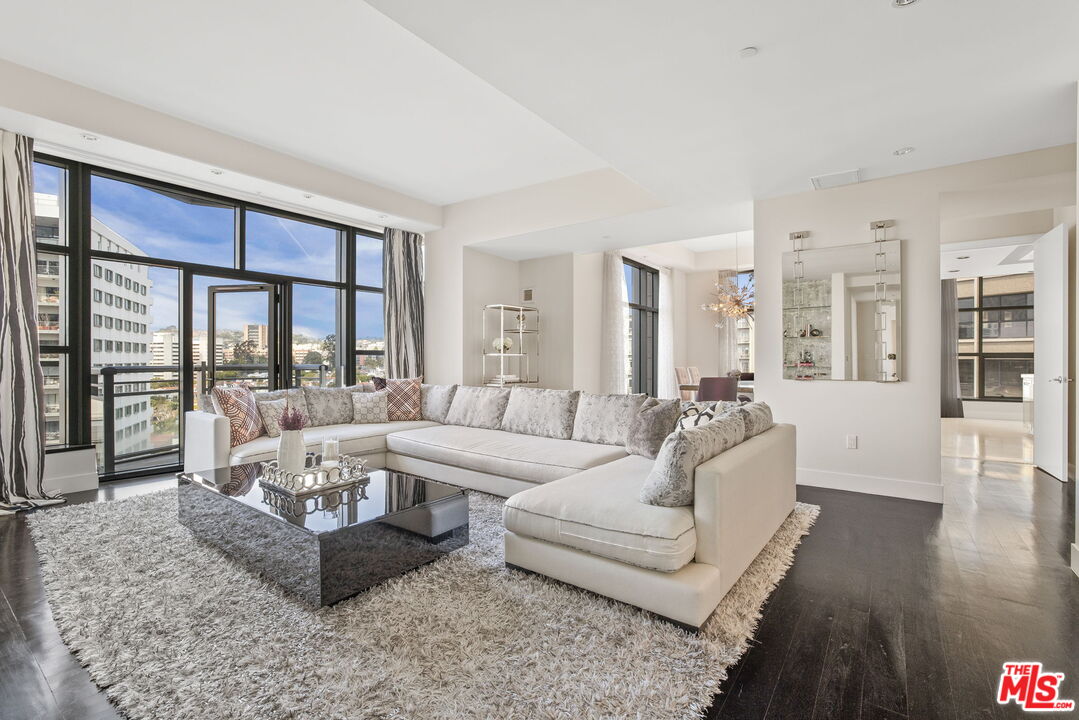 10776 Wilshire Blvd Unit: 1001