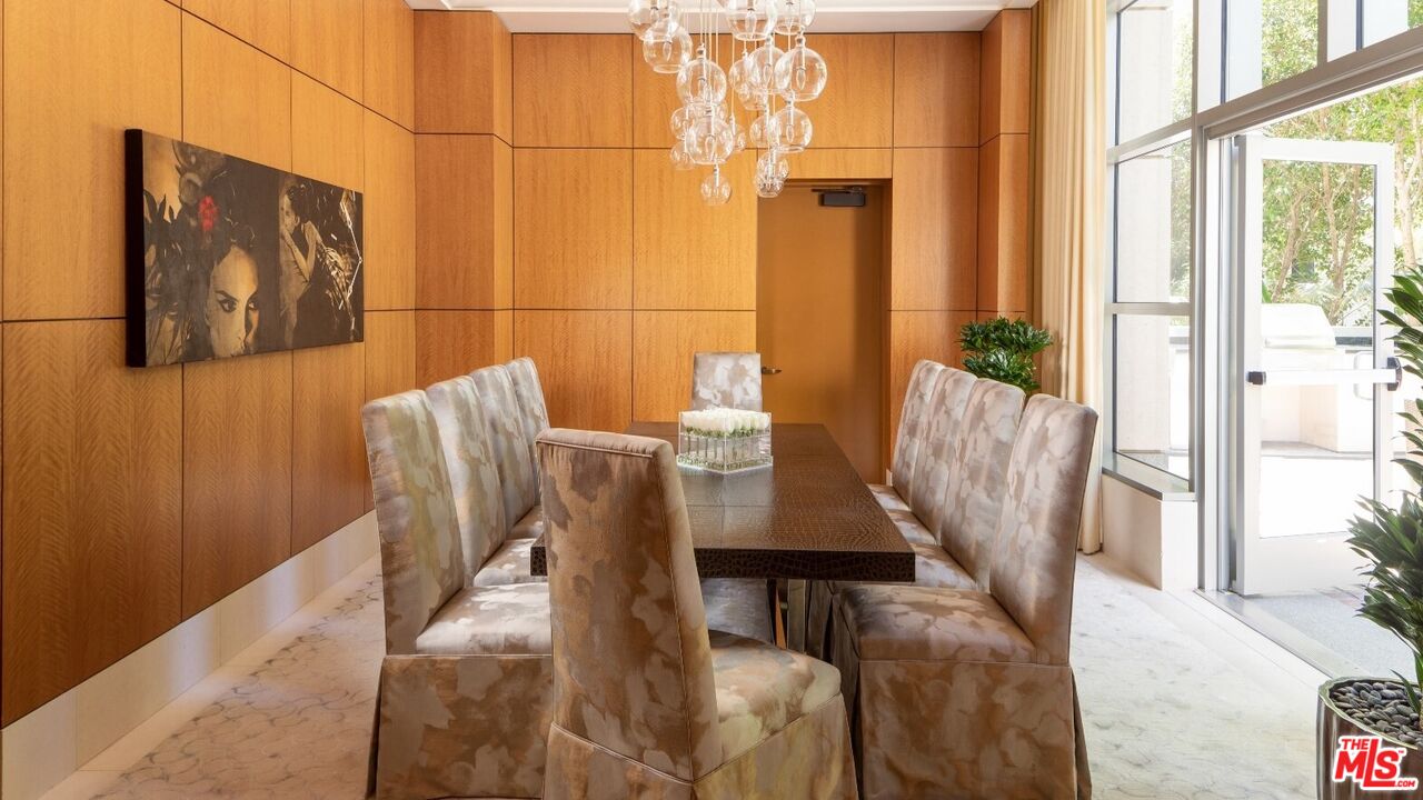 10776 Wilshire Blvd Unit: 1001