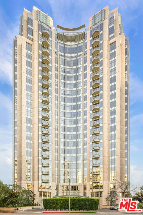 10776 Wilshire Blvd Unit: 1001